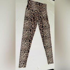 Onsie Leopard Print Leggings/ Size S/M / Brand new